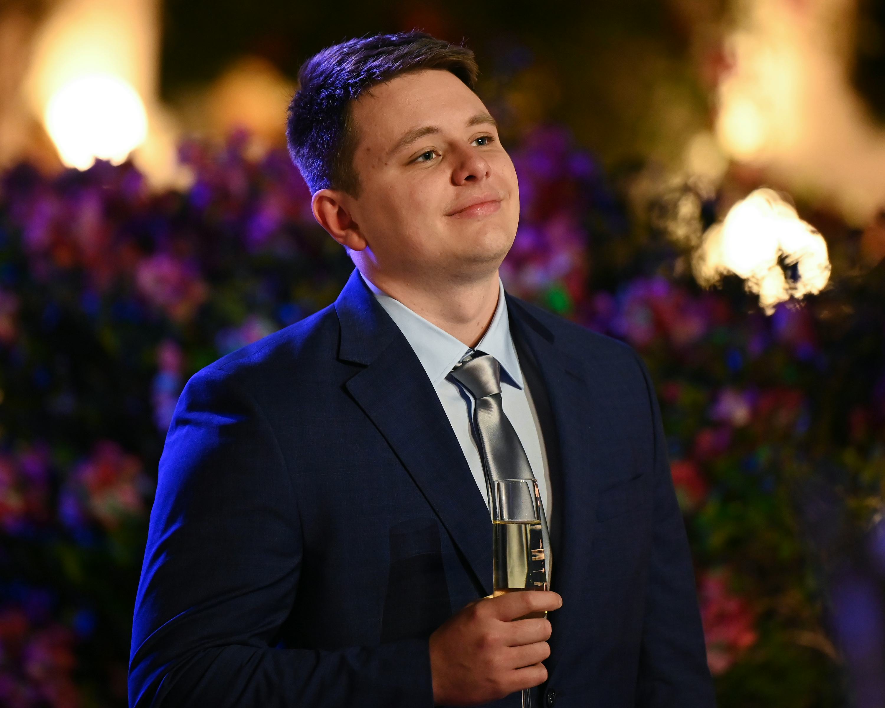 CLAIM TO FAME - &ldquo;Megastars and Meltdowns&rdquo; - Hosts Kevin and Franklin Jonas introduce the 12 celebrit&hellip;