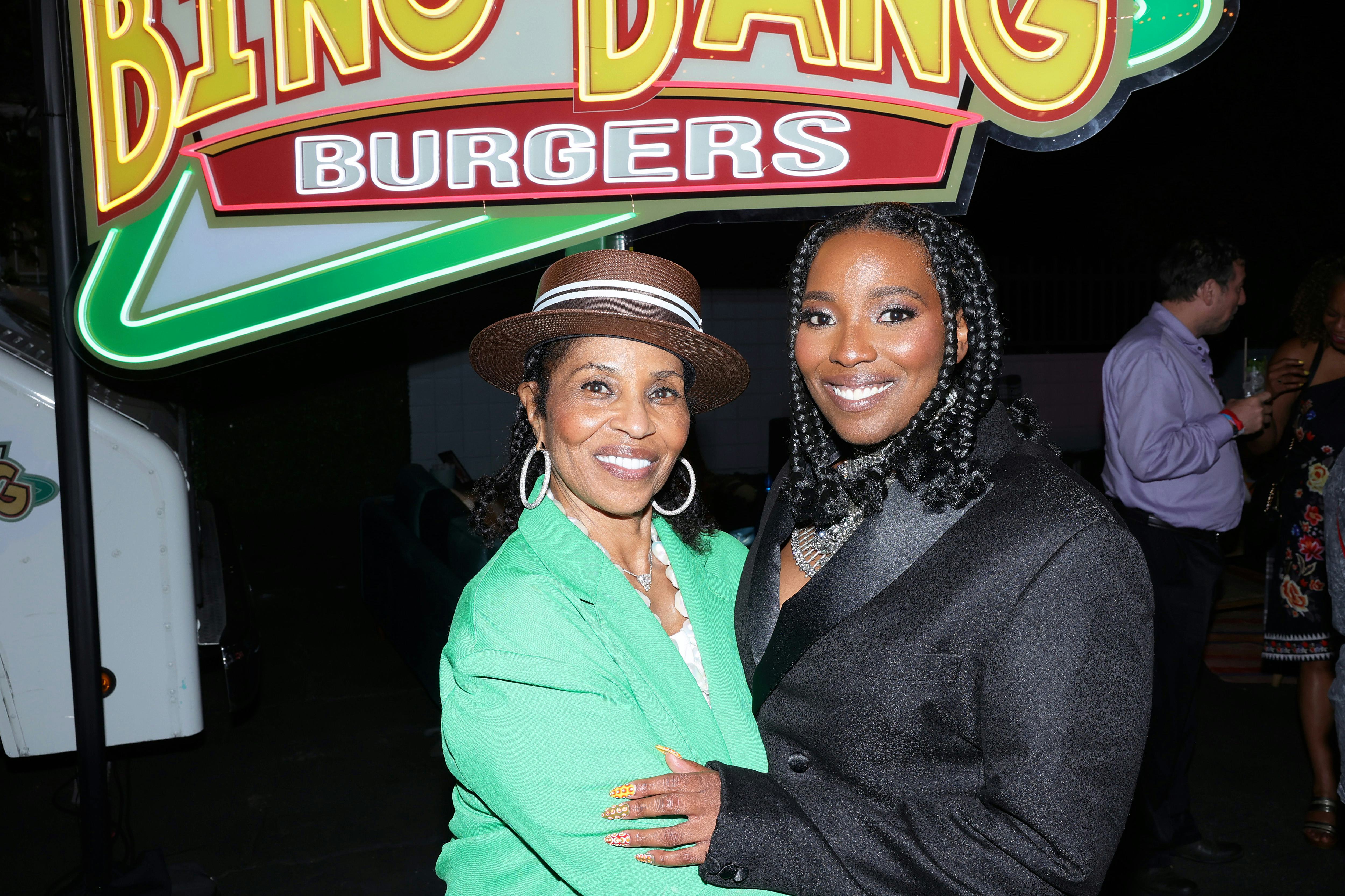 LOS ANGELES, CALIFORNIA - JUNE 21: (L-R) Pauletta Washington and Olivia Washington attend Prime Vide&hellip;