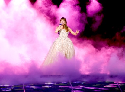 CINCINNATI, OHIO - JUNE 30: EDITORIAL USE ONLY  Taylor Swift performs onstage during "Taylor Swift |...