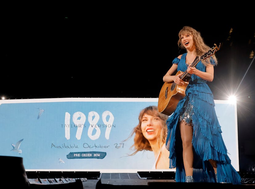 INGLEWOOD, CALIFORNIA - AUGUST 09: EDITORIAL USE ONLY. Taylor Swift performs onstage during "Taylor ...