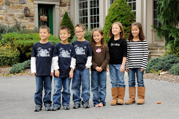 CELEBRITY WIFE SWAP - "Kate Gosselin / Kendra Wilkinson" - Season Two of "Celebrity Wife Swap" kicks...