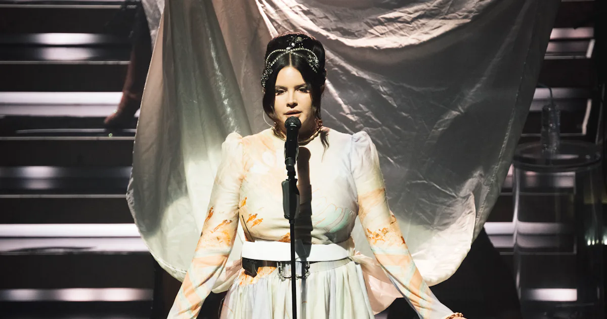 Lana Del Rey's Fall 2023 Tour Will Bless Southern Fans