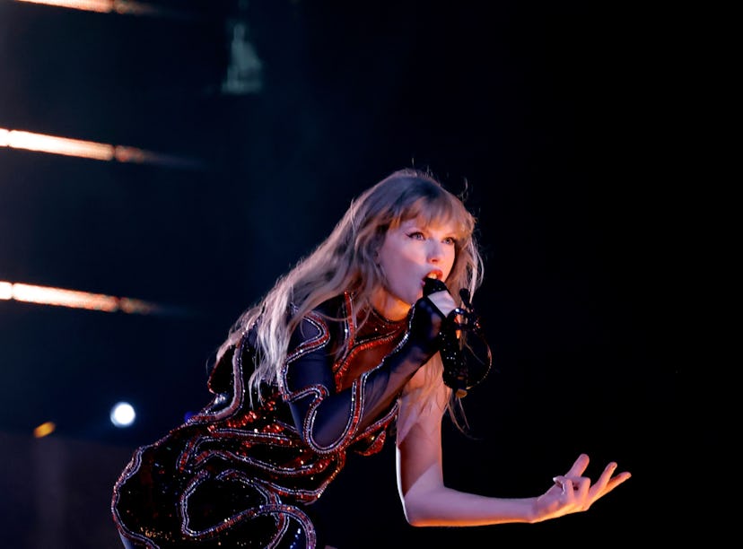 Taylor Swift's "Look What You Made Me Do (Taylor's Version)" was in the 'Wilderness' trailer.