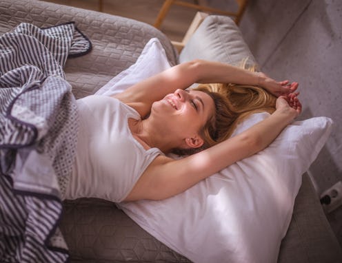 The TikTok-viral "O Method" is the spiciest way to manifest. Here's how it works.