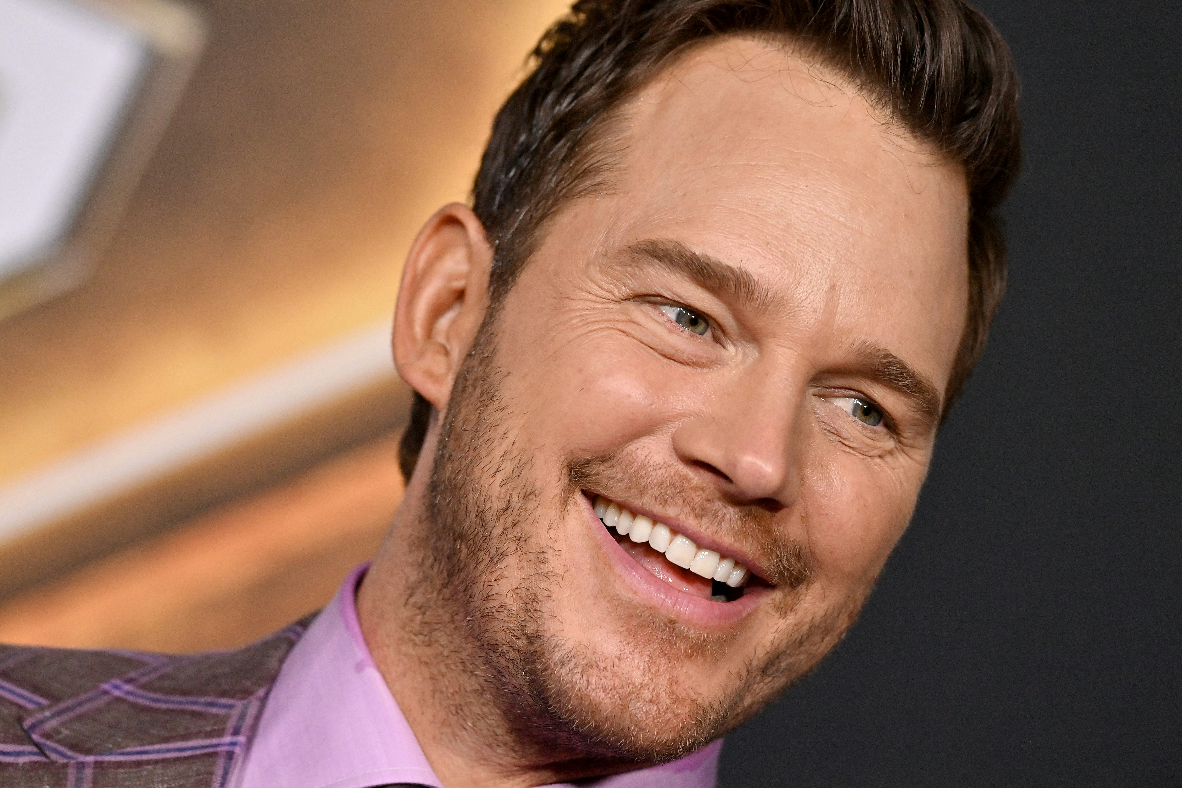 Chris Pratt's Daughters Gave Him A Bedazzled Makeover & Manicure