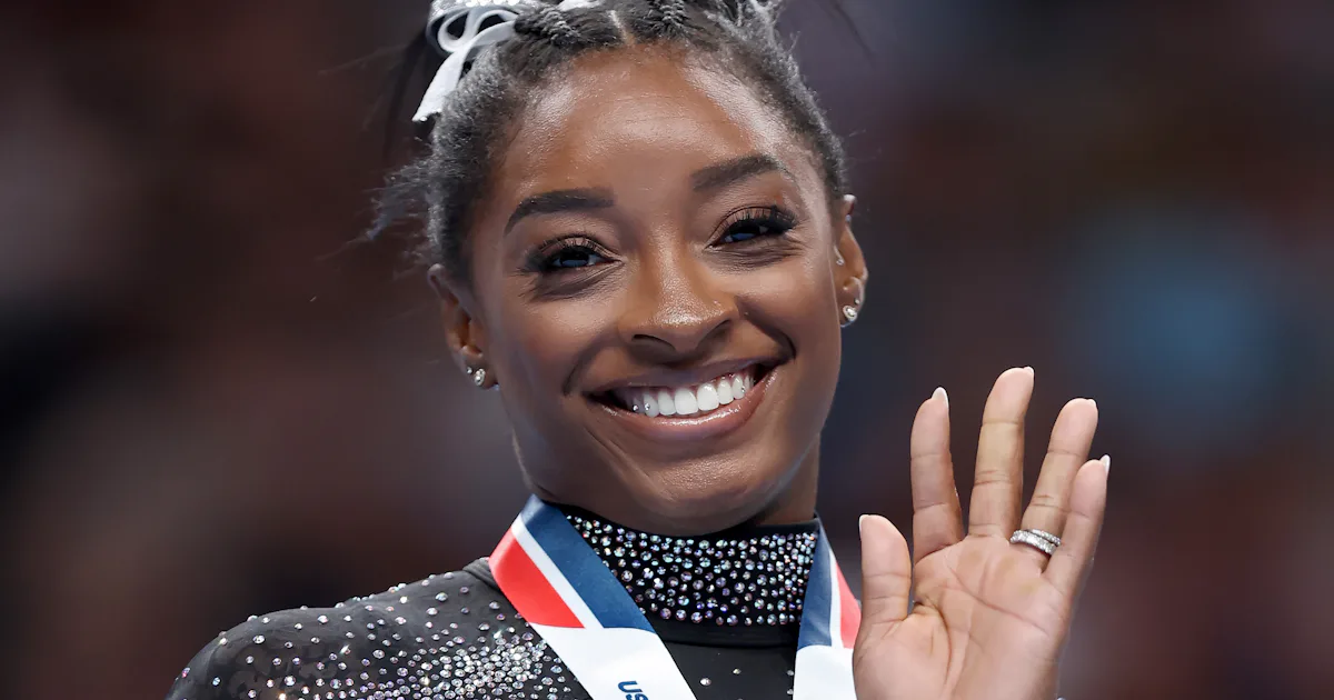 Samoni Makeup Simone Biles' Latte Makeup Was The Most Flawless Championship Glam