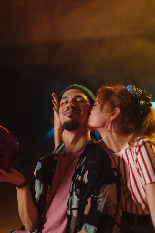 Here's how to try "alphabet dating," TikTok's latest relationship hack
