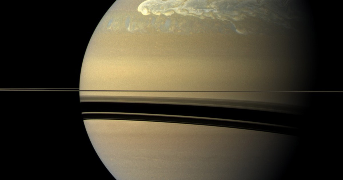Les effets des tempêtes géantes de Saturne durent des siècles