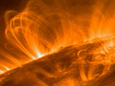 379099 02: The sun's coronal loops are shown in this photo, released September 26, 2000, taken by sp...