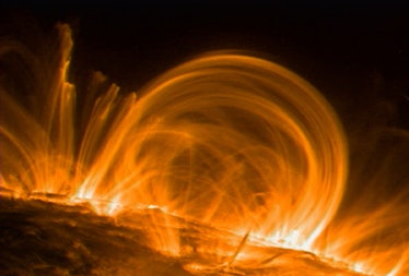 379099 01: The sun's coronal loops are shown in this photo, released September 26, 2000, taken by sp...