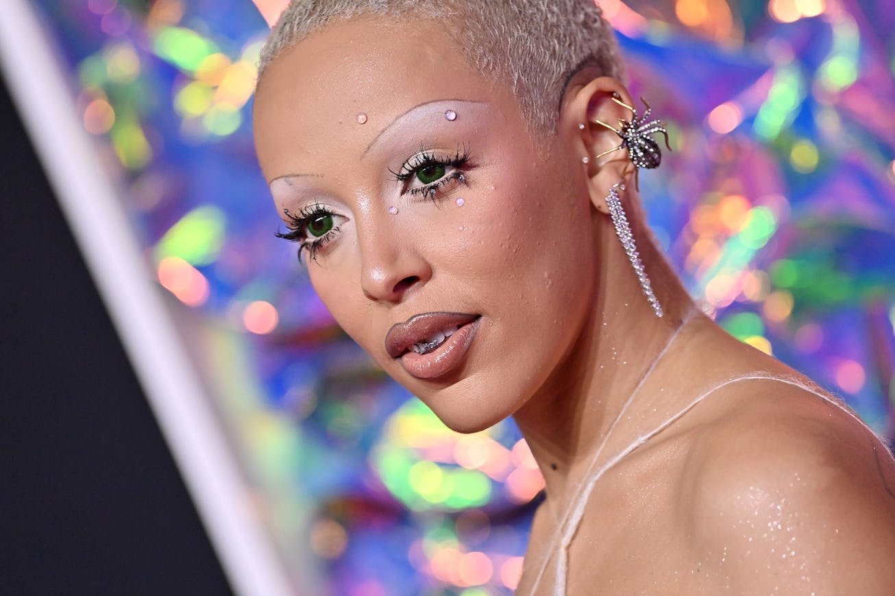 NEWARK, NEW JERSEY - SEPTEMBER 12: Doja Cat attends the 2023 MTV Video Music Awards at Prudential Ce...