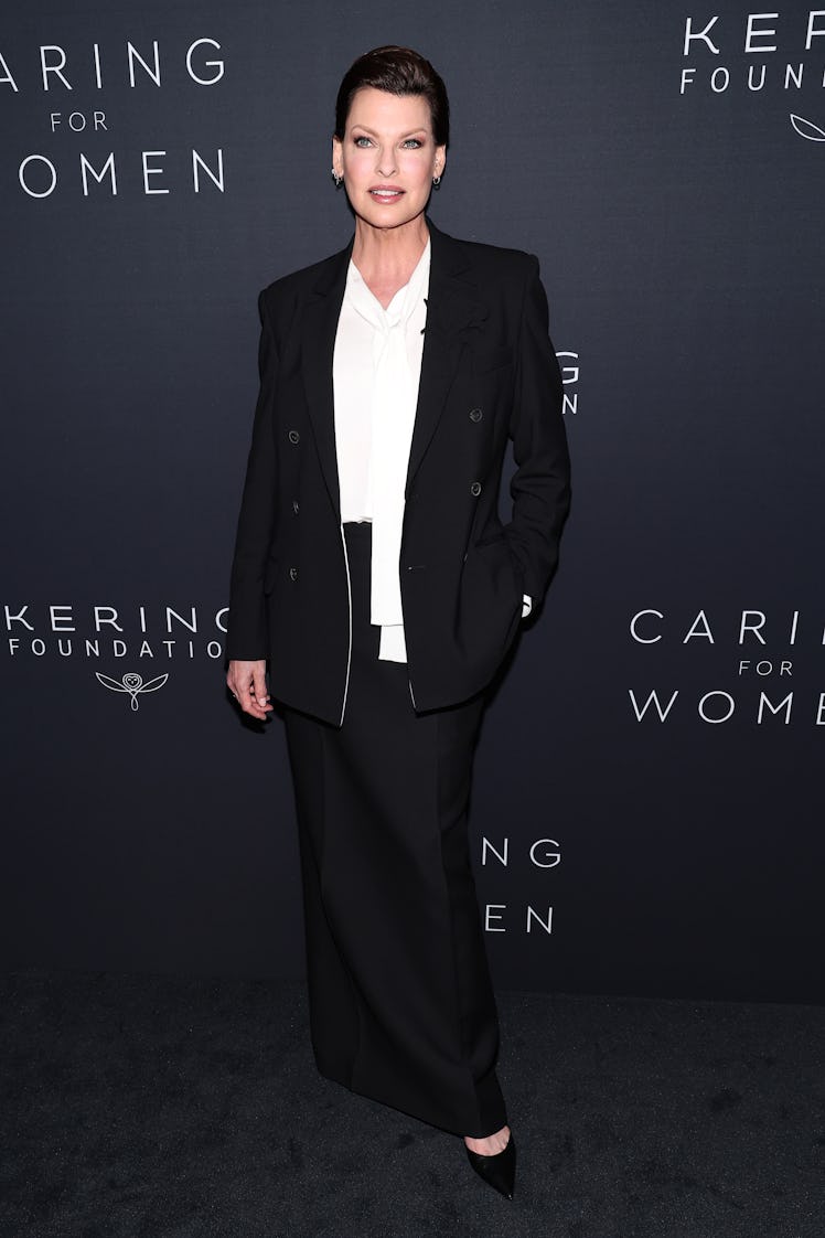 Linda Evangelista attends the Kering Foundation Second Annual Caring For Women Dinner 