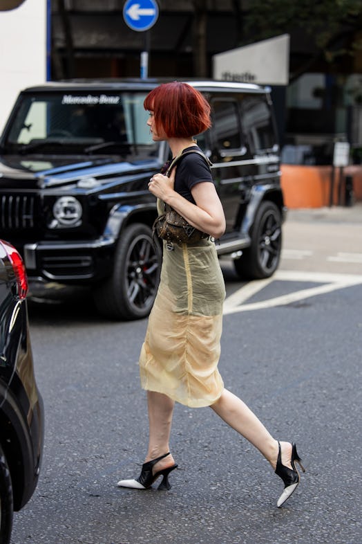 Red hair is a London Fashion Week Spring/Summer 2024 street style beauty trend