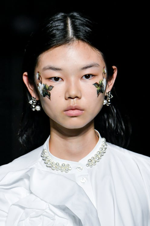 simone rocha face flowers spring/summer 2024