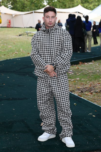 LONDON, ENGLAND - SEPTEMBER 18: Barry Keoghan attends the Burberry show during London Fashion Week S...
