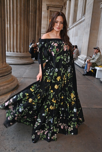 LONDON, ENGLAND - SEPTEMBER 17: Ashley Graham attends the Erdem show during London Fashion Week Sept...