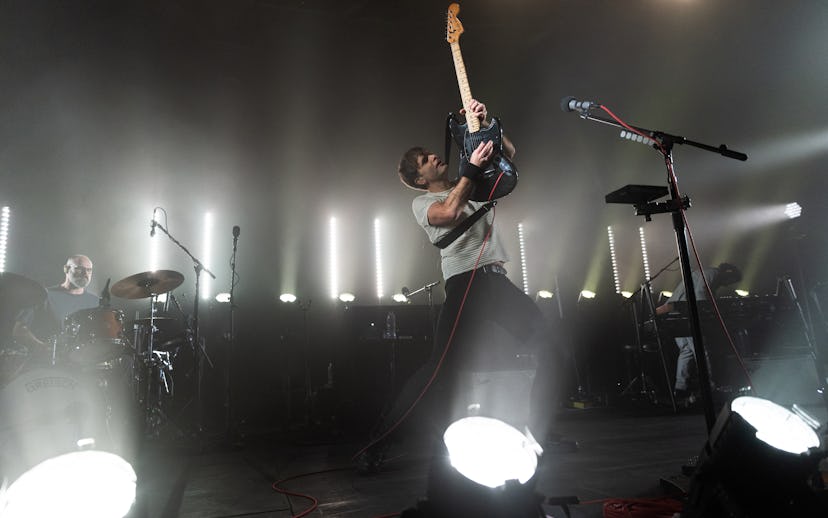 LONDON, ENGLAND - MARCH 28: Ben Gibbard of Death Cab For Cutie performs at The Roundhouse on March 2...