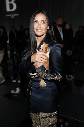 MILAN, ITALY - SEPTEMBER 22: Demi Moore attends the Versace fashion show during the Milan Fashion We...