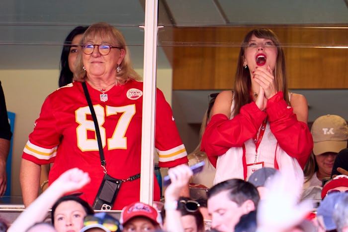 KANSAS CITY, MO - SEPTEMBER 24: Taylor Swift cheers from a suite with Donna Kelce as the Kansas City...