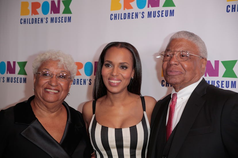 NEW YORK, NY - MAY 02:  Kerry Washington poses with her parents Valerie and Earl Washington during t...