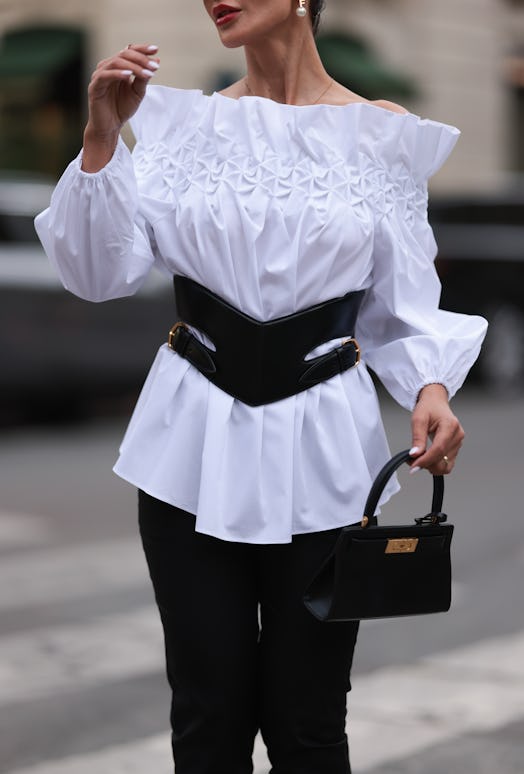 White nails are a Paris Fashion Week Spring/Summer 2024 street style beauty trend