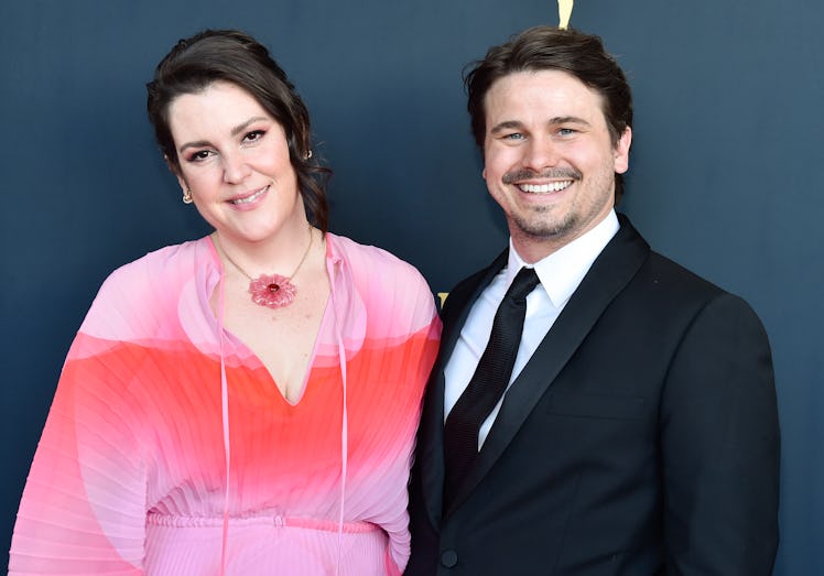 BEVERLY HILLS, CALIFORNIA - AUGUST 13: (L-R) Melanie Lynskey and Jason Ritter attend the 2nd Annual ...