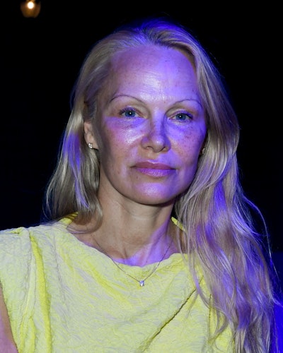 Pamela Anderson makeup free