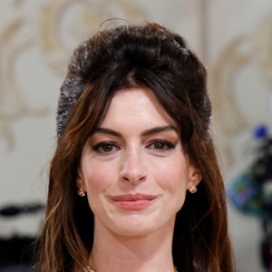 Anne Hathaway big teased hair at Met Gala 2023