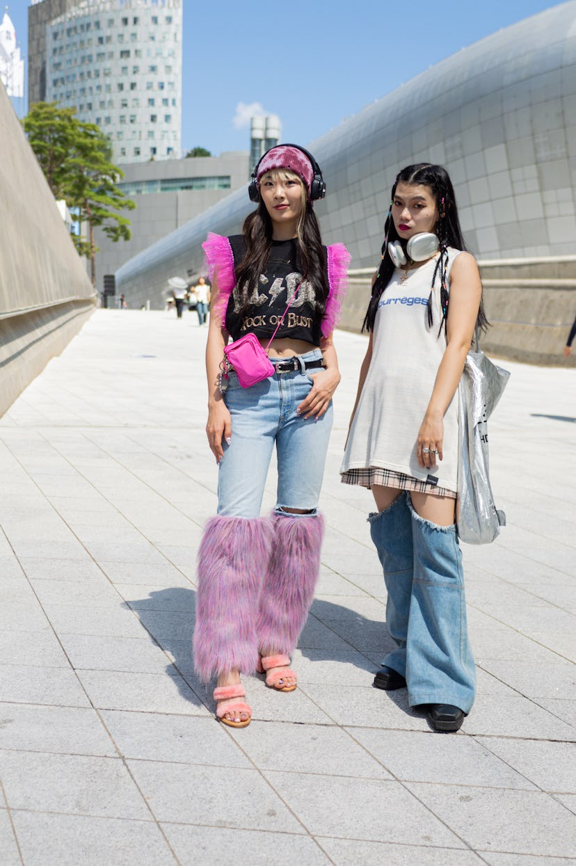 SEOUL, SOUTH KOREA - SEPTEMBER 06: (L to R) Kotoha & Rio Komori at Seoul Fashion Week S/S 2024 on Se...