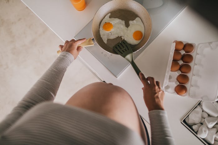 Pregnant SAHM doesn't want to cook all of her husband's food anymore.