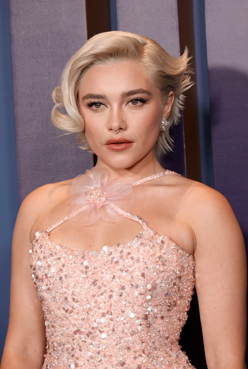 Florence Pugh attended the 2024 Governors Awards with her hair and makeup reminiscent of Marilyn Mon...