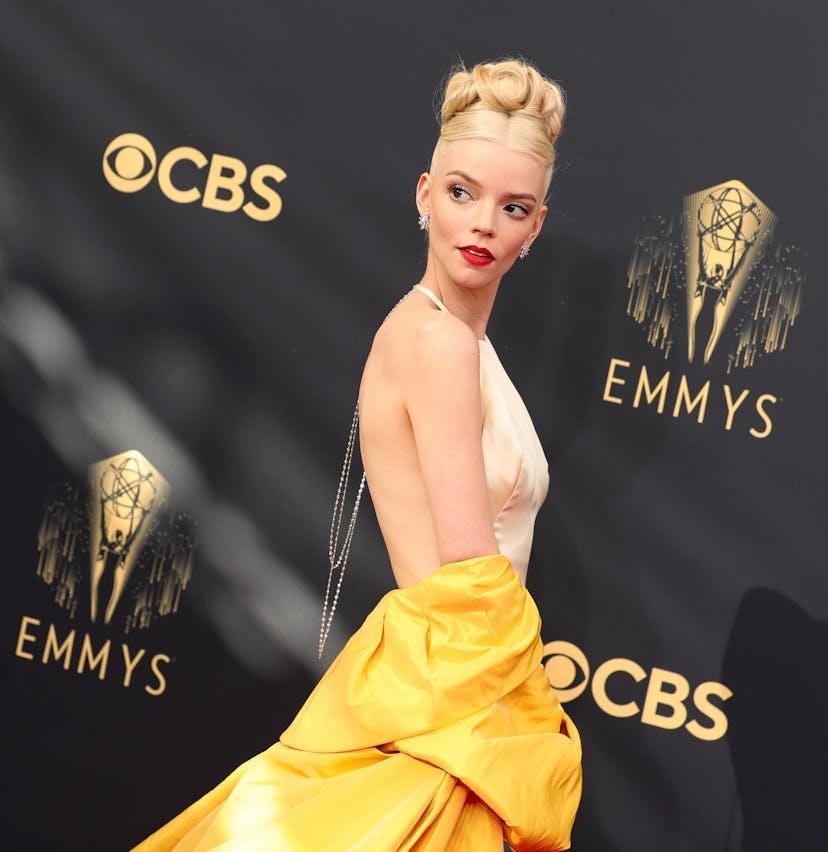 LOS ANGELES, CALIFORNIA - SEPTEMBER 19: Anya Taylor-Joy attends the 73rd Primetime Emmy Awards at L....