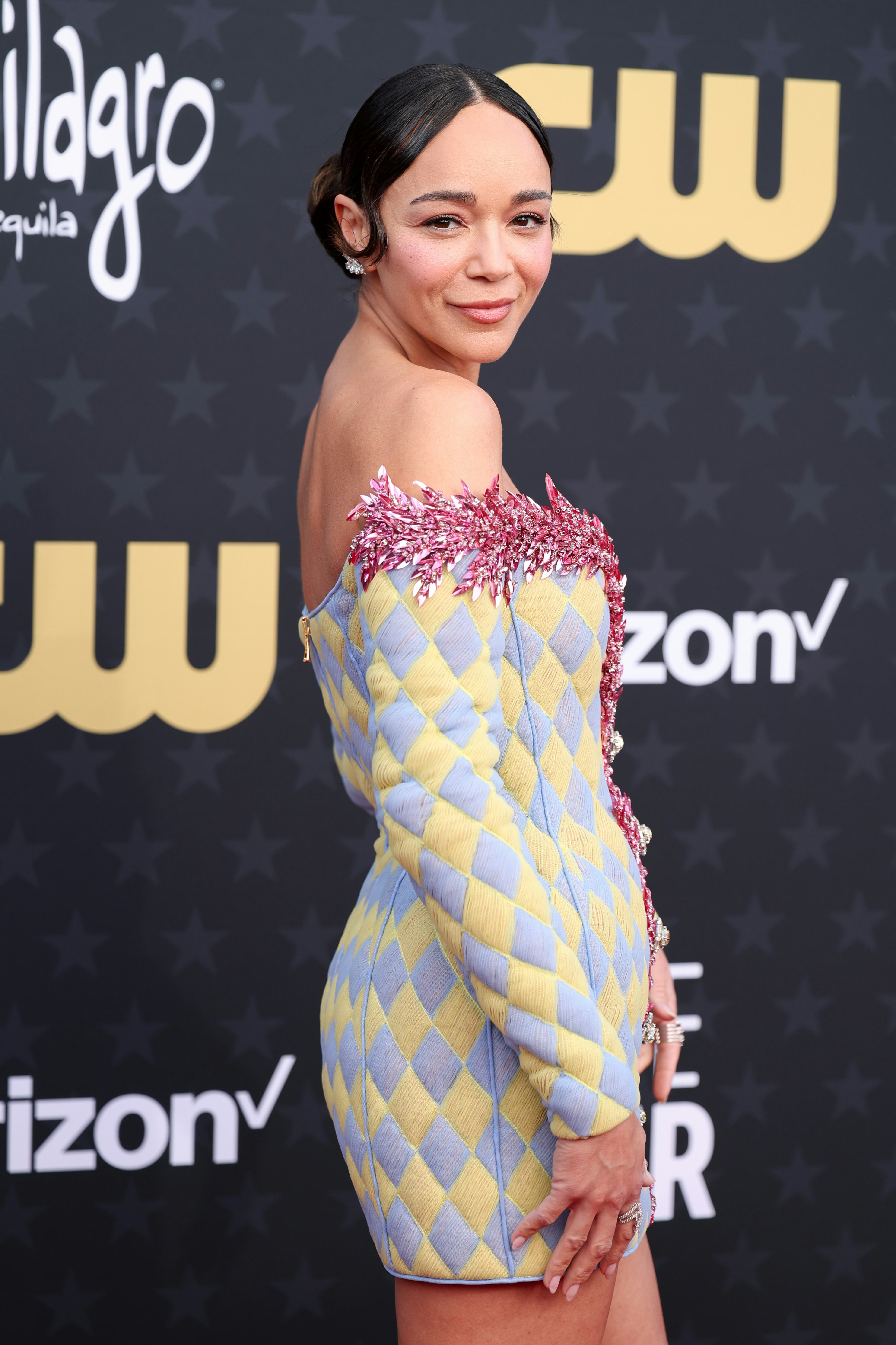 The Low Bun Look Was Everywhere At The 2024 Critics Choice Awards   240b347d A56b 46cd Bd51 Ea1334bf3884 Getty 1925909912 