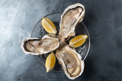 The Valentine's Day meal the Scorpios should have is oysters.