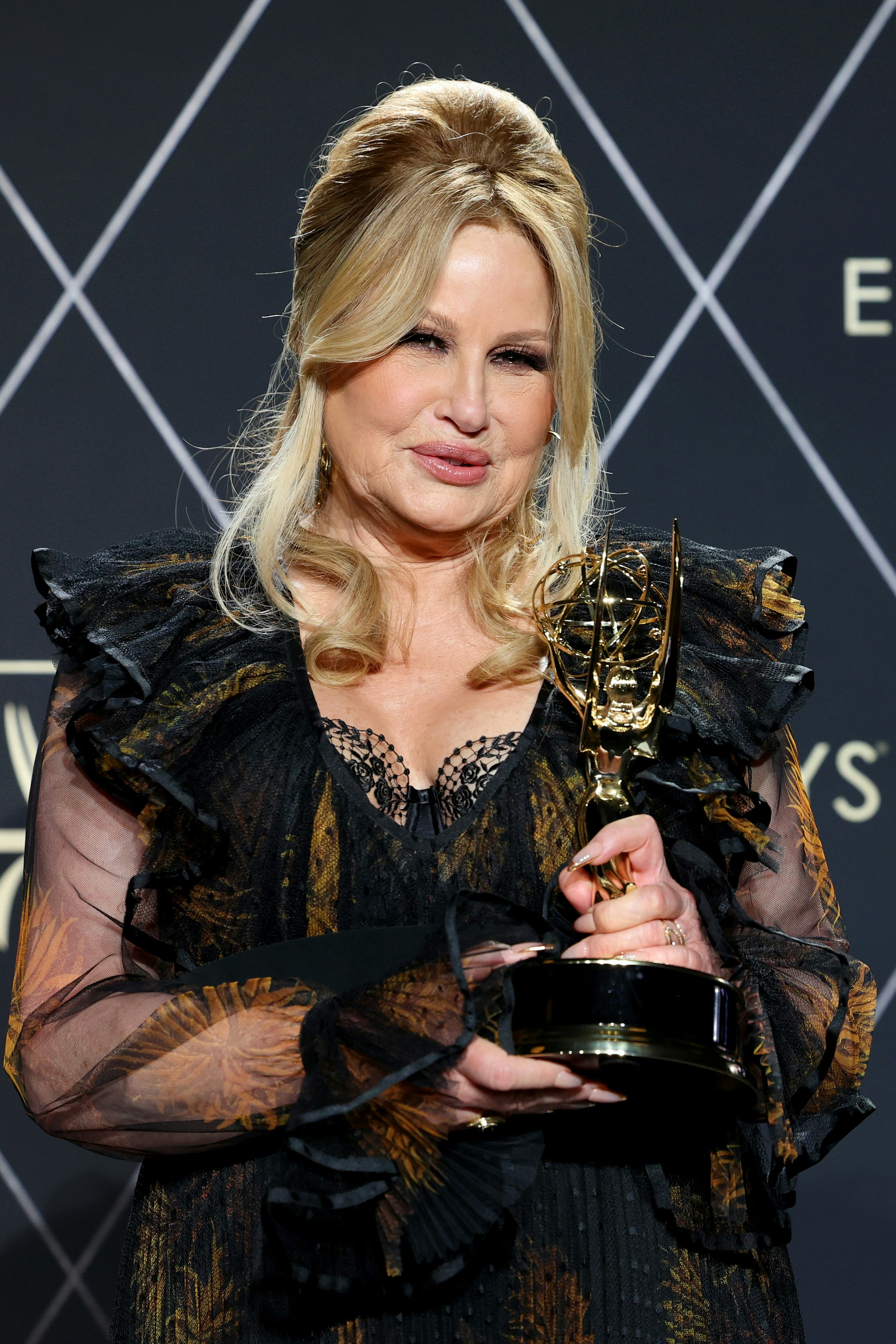 Jennifer Coolidge wore gold French tip nails at the 2024 Emmy Awards.
