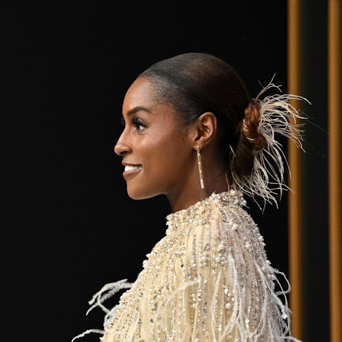 Issa Rae hair feathers at Emmy Awards 2023