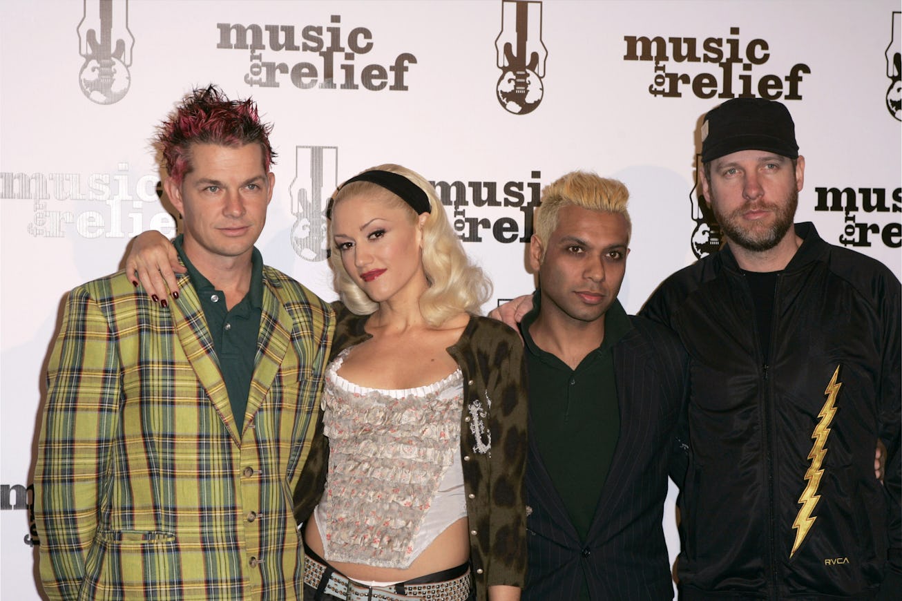 No Doubt during All Star "Music For Relief: Rebuilding South Asia" Benefit Concert - Backstage at Ar...