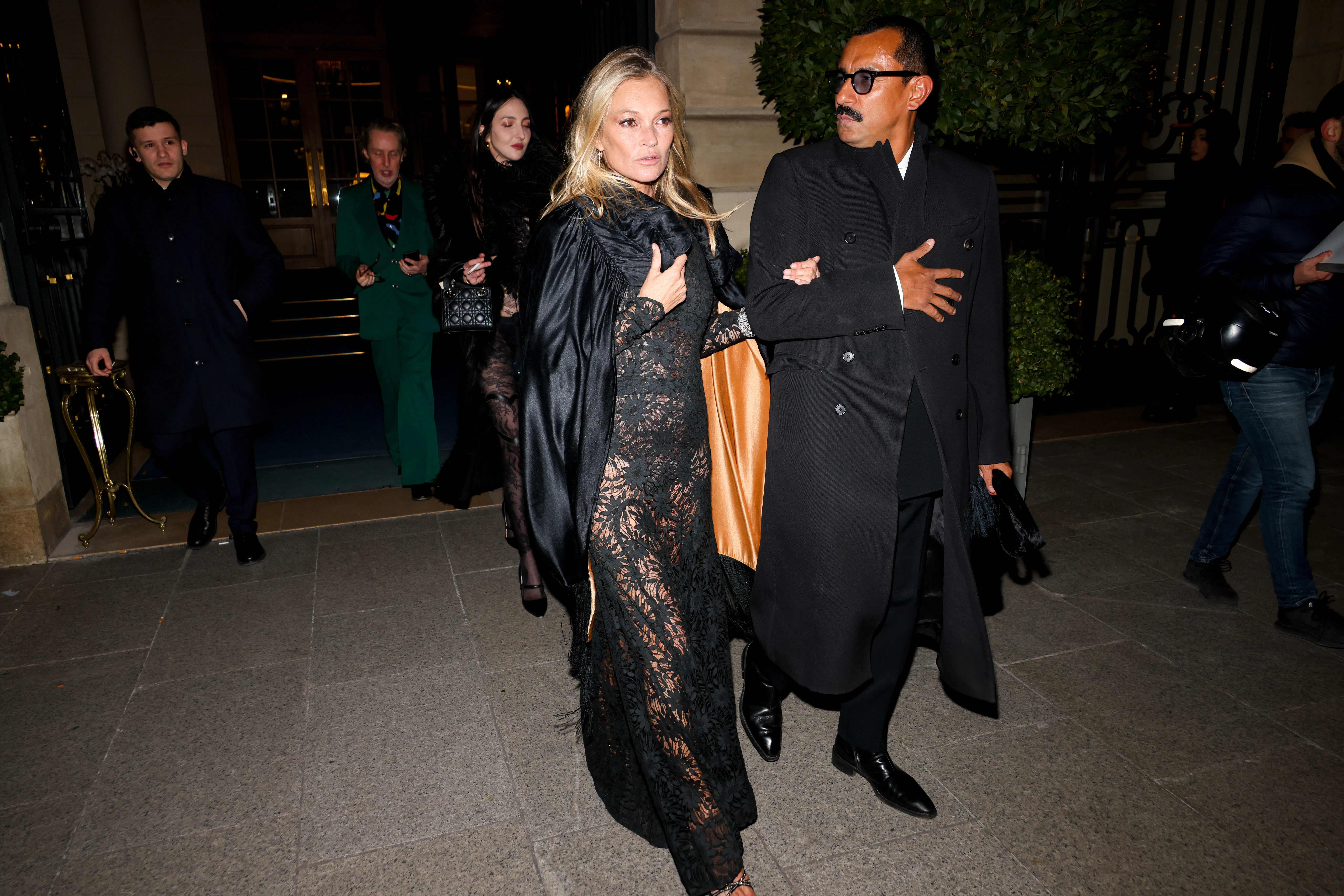 Kate Moss Looks Ageless In Sheer Lace For Starry 50th Birthday Bash
