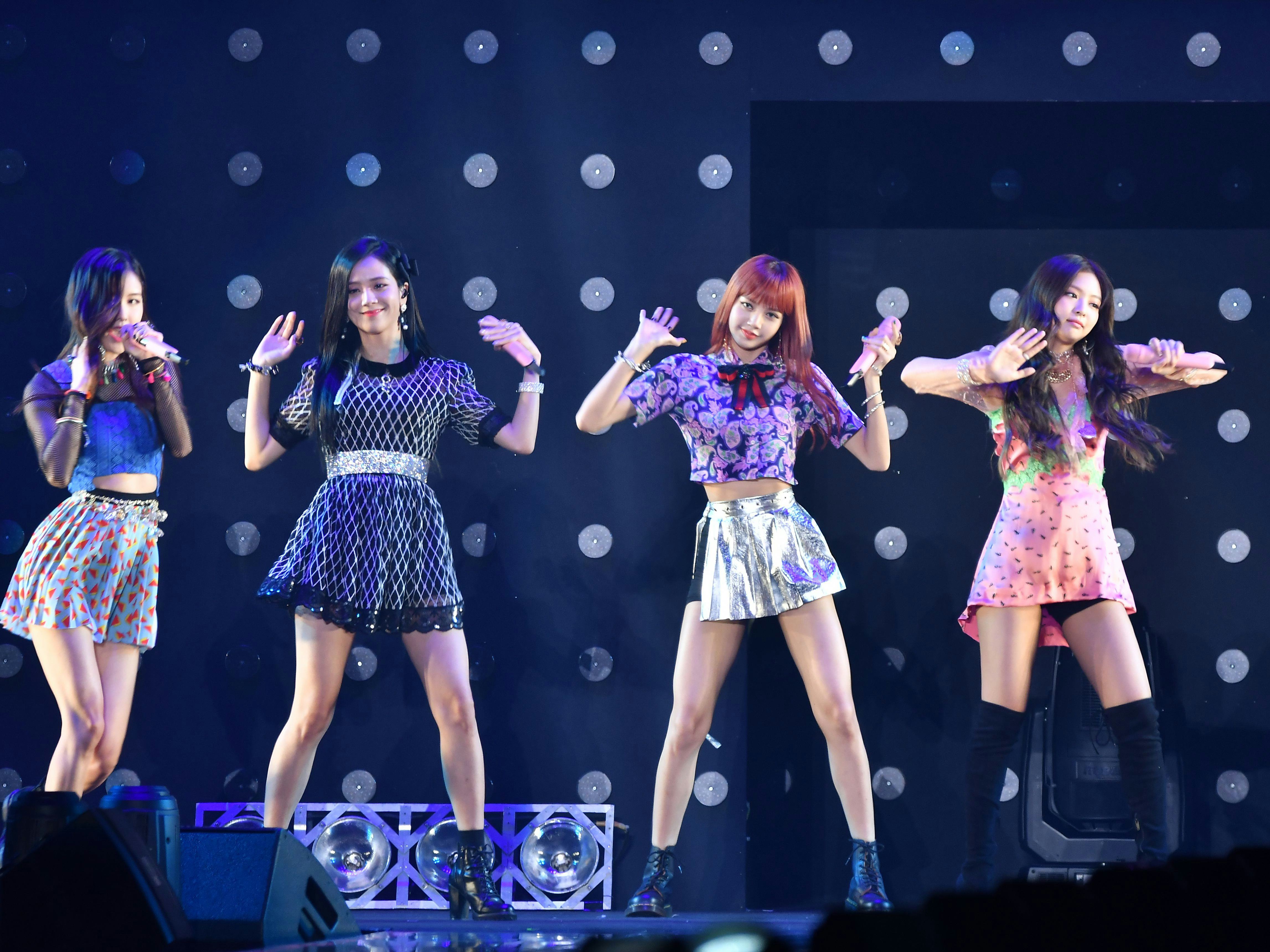 Blackpink giving us nothing