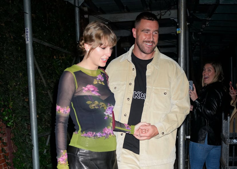 Taylor Swift and Travis Kelce have dinner at in New York City, in a story listing Taylor Swift Valen...