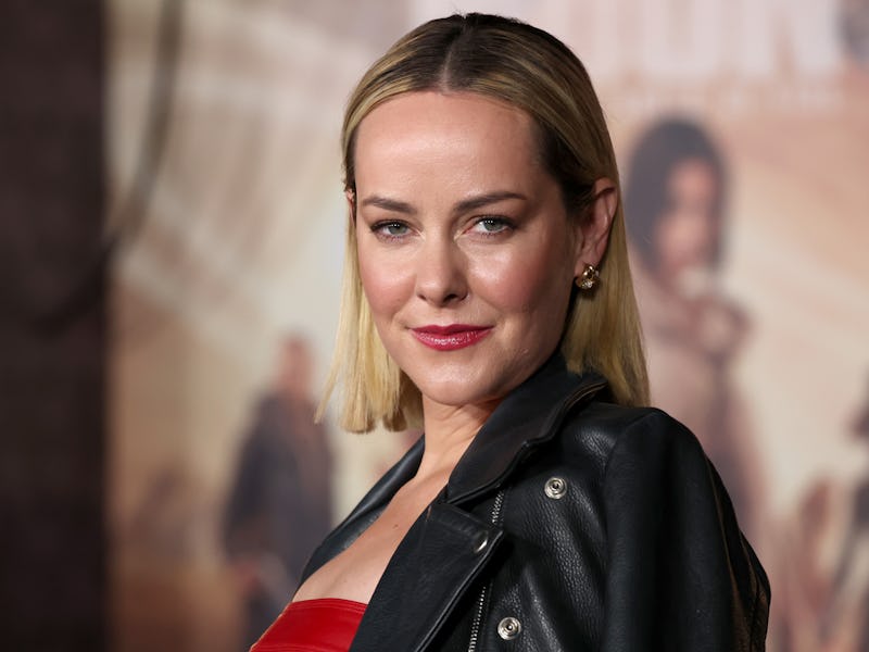 HOLLYWOOD, CALIFORNIA - DECEMBER 13: Jena Malone attends the Netflix Premiere of Zack Snyder's REBEL...