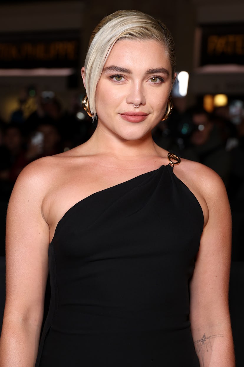 Florence Pugh side-bangs at Valentino Haute Couture Spring/Summer 2024