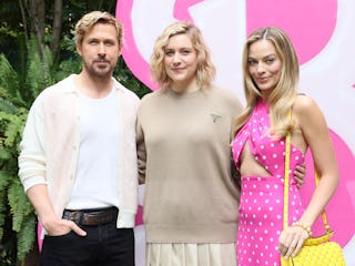 After hectic discussions on social media, Ryan Gosling shared his thoughts about Greta Gerwig and Ma...