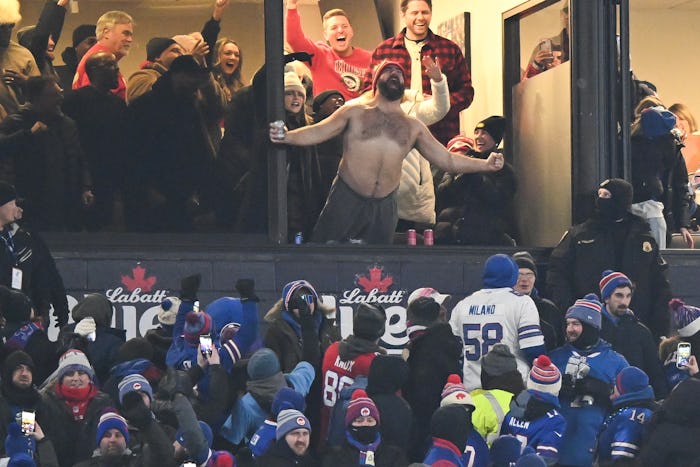 ORCHARD PARK, NY - JANUARY 21: Jason Kelce #62 of the Philadelphia Eagles celebrates after the Kansa...