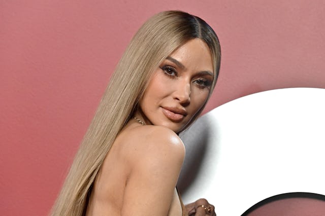 LOS ANGELES, CALIFORNIA - NOVEMBER 16: Kim Kardashian attends the 2023 GQ Men of the Year at Bar Mar...
