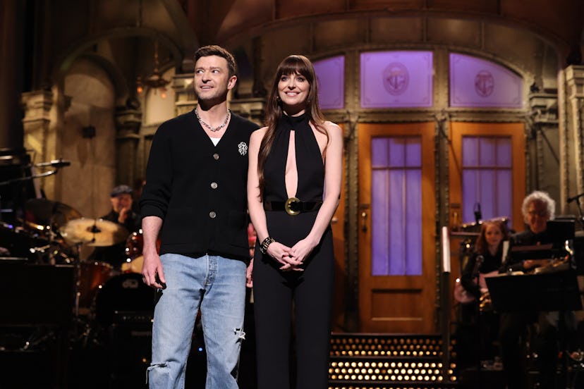 SATURDAY NIGHT LIVE -- Episode 1854 -- Pictured: (l-r) Musical guest Justin Timberlake and host Dako...