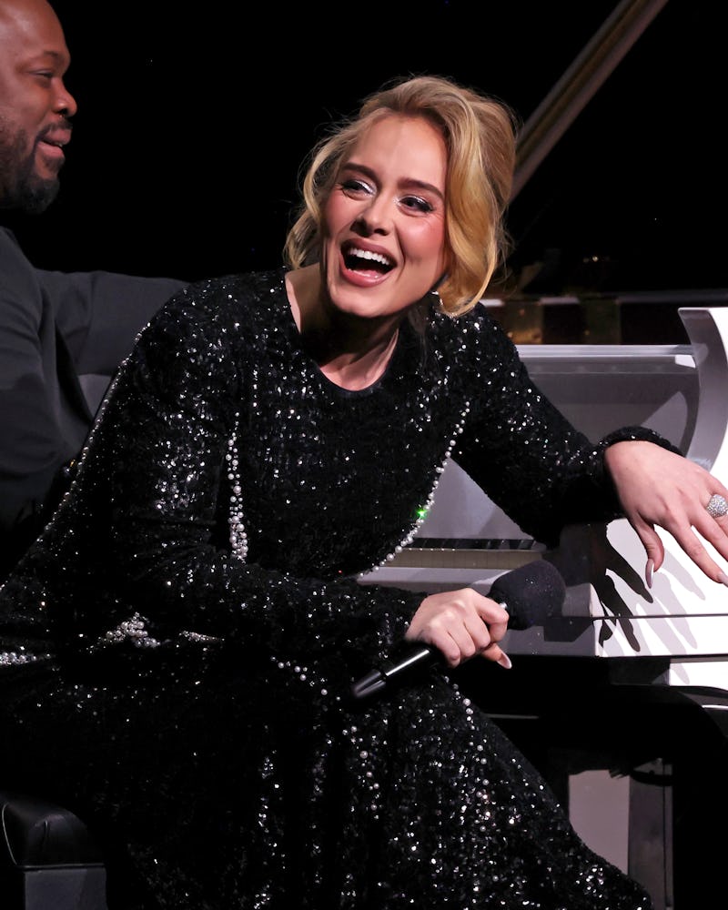 Adele silver eyeshadow Vegas performance