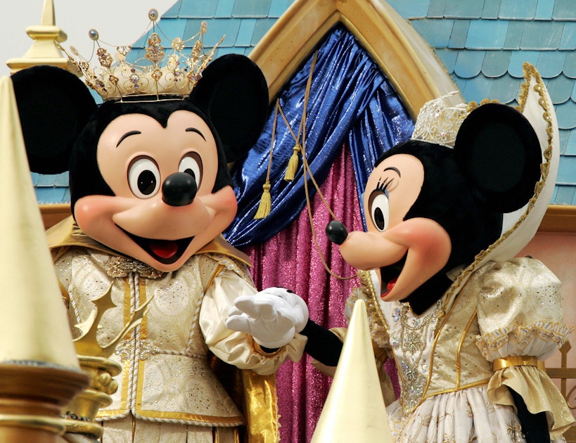 Первый диснейленд. Минни Маус Диснейленд. Микки и Королева. Mickey and Queen.