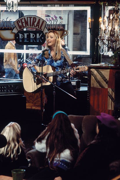 Lisa Kudrow as Phoebe Buffay