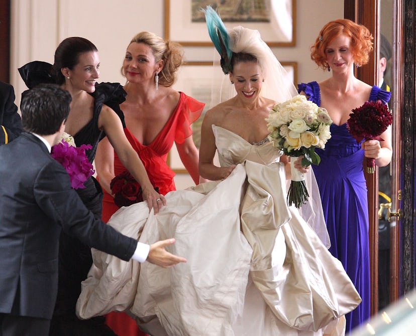 ‘Sex And The City’ Fans Are Divided On Whether Carrie Ruined Her Wedding